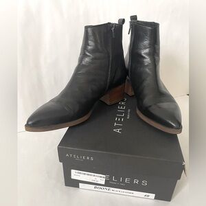 Italian black, leather booties. Excellent condition. No wear on heels.